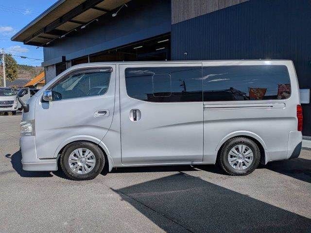 NISSAN NV350 CARAVAN 2013