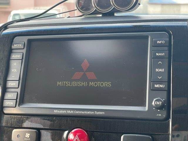 MITSUBISHI DELICA D:5 4WD 2010