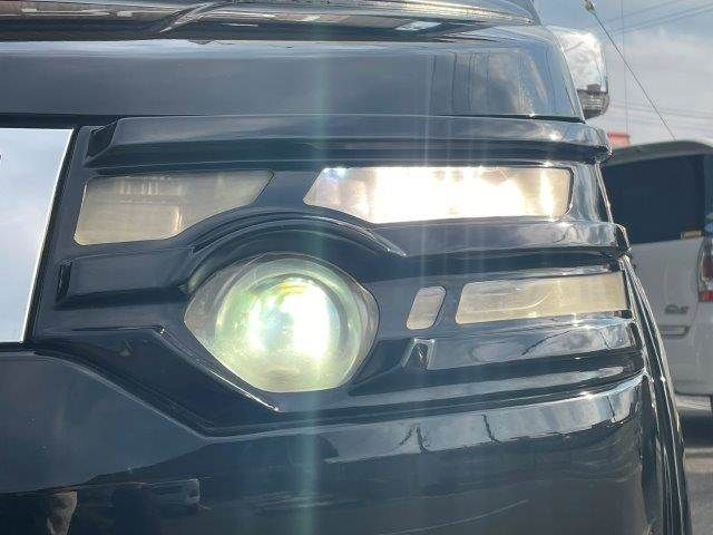 MITSUBISHI DELICA D:5 4WD 2010