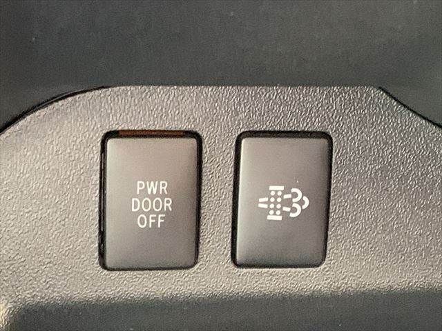 TOYOTA HIACE van 4WD 2020