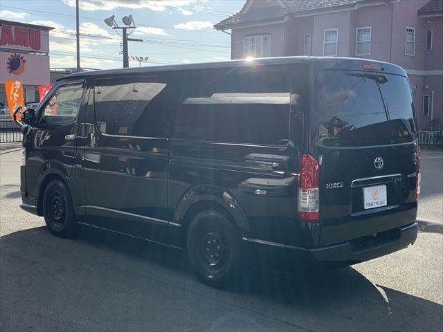 TOYOTA HIACE van 4WD 2020