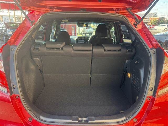 HONDA FIT HYBRID 2017