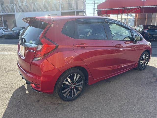 HONDA FIT HYBRID 2017