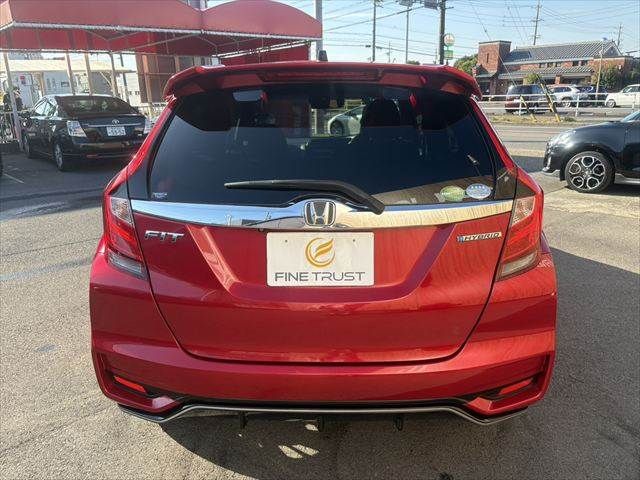 HONDA FIT HYBRID 2017