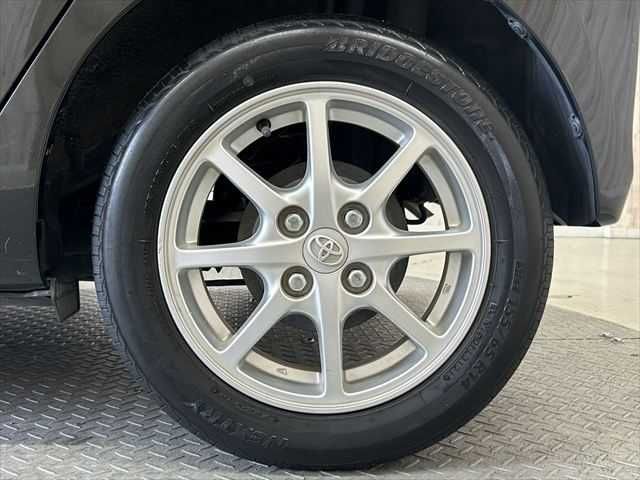 TOYOTA PIXIS EPOCH 2015