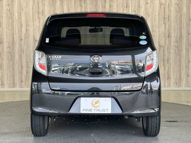 TOYOTA PIXIS EPOCH 2015