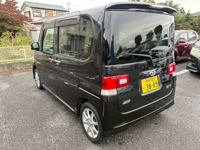 DAIHATSU TANTO 2013