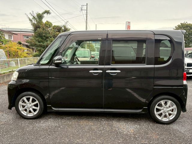 DAIHATSU TANTO 2013