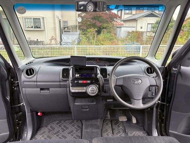 DAIHATSU TANTO 2013