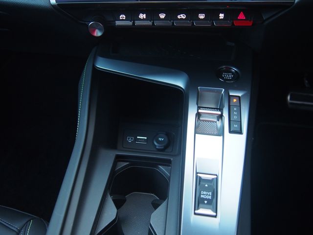 PEUGEOT PEUGEOT 408 2024