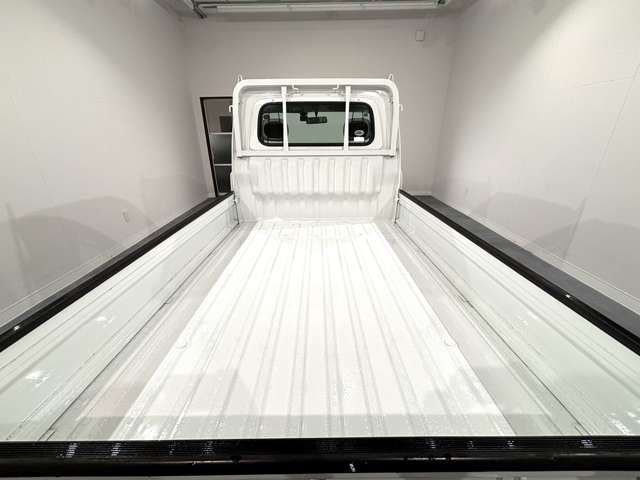 DAIHATSU HIJET truck 4WD 2010