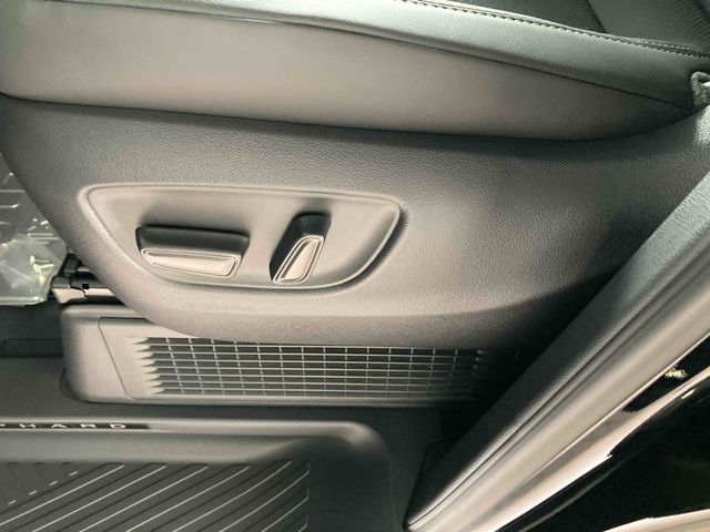 TOYOTA ALPHARD hybrid 2024