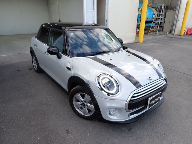 BMW MINI COOPER 5DOOR 2018