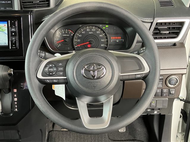 TOYOTA ROOMY 2024