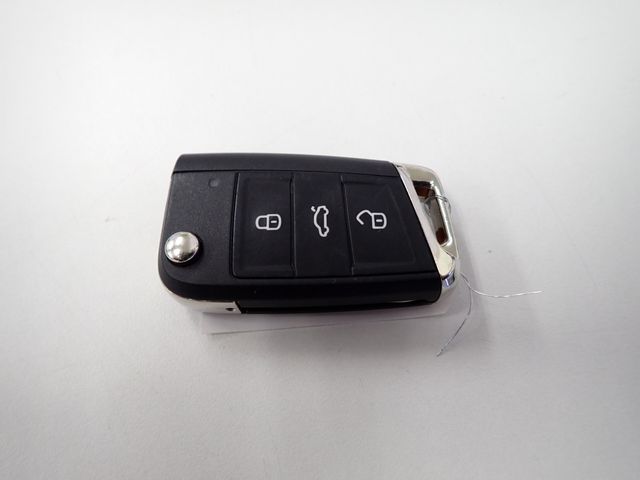 VOLKSWAGEN VOLKSWAGEN GOLF TOURAN 2017