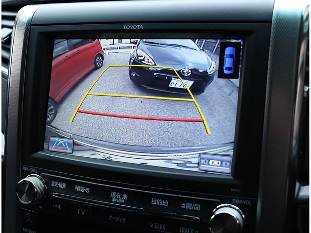 TOYOTA VELLFIRE 2013