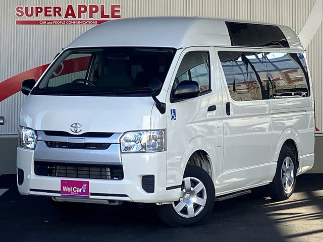 TOYOTA HIACE van 4WD 2020