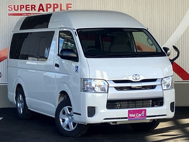 TOYOTA HIACE van 4WD 2020