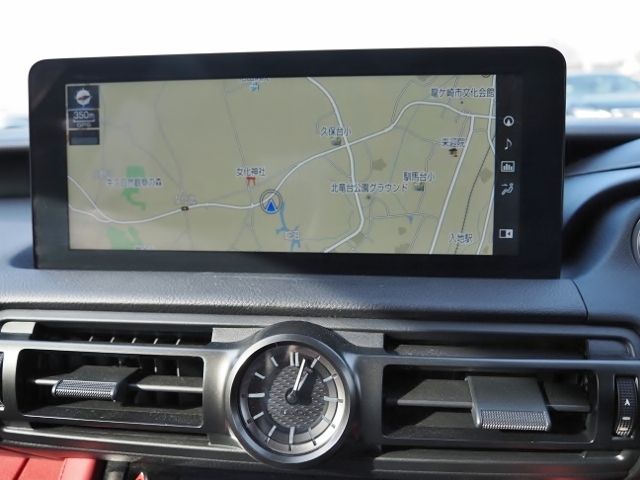 TOYOTA LEXUS IS300h 2024