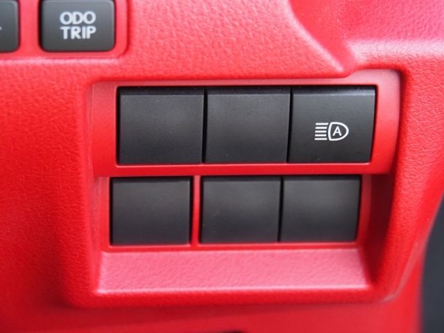 TOYOTA LEXUS IS300h 2024