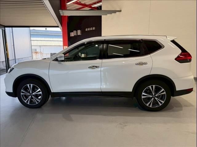 NISSAN X-TRAIL 2WD 2018