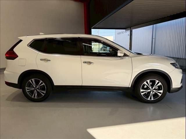 NISSAN X-TRAIL 2WD 2018
