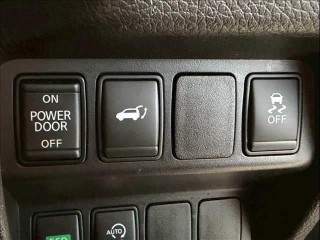 NISSAN X-TRAIL 2WD 2018