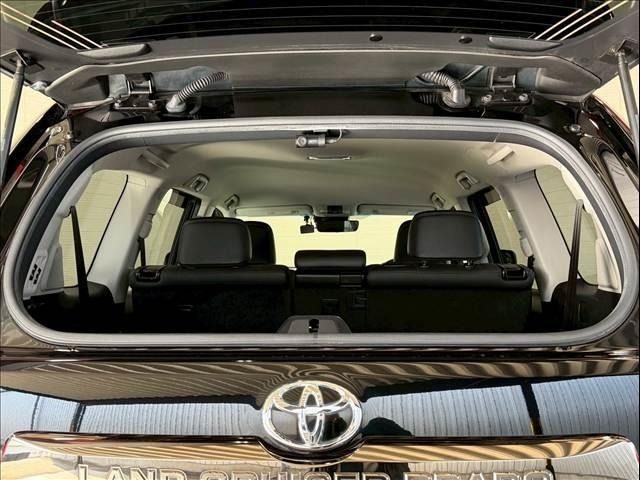 TOYOTA LANDCRUISER PRADO 2020