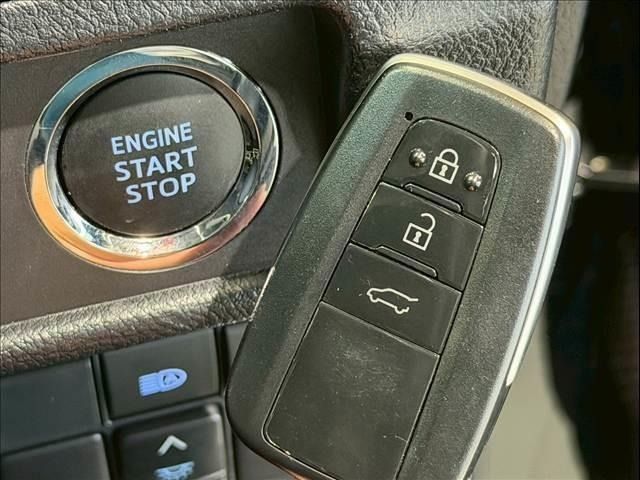 TOYOTA LANDCRUISER PRADO 2020