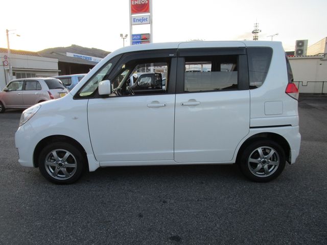SUZUKI SOLIO 2015