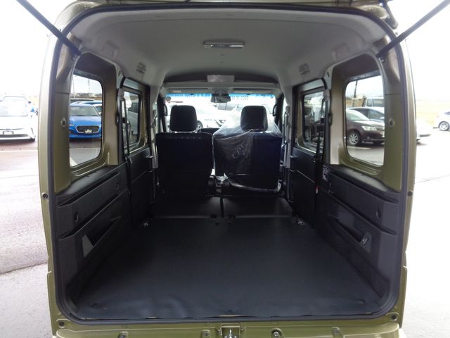 DAIHATSU ATRAI van 4WD 2025