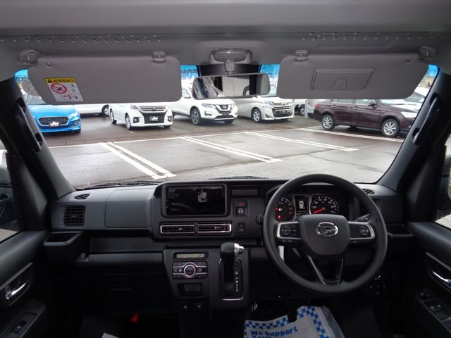 DAIHATSU ATRAI van 4WD 2025