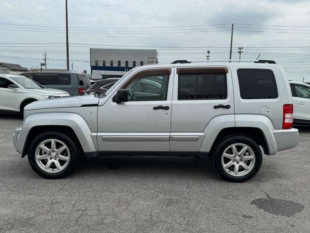 JEEP JEEP CHEROKEE 2008