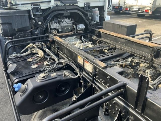 MITSUBISHI FUSOU FIGHTER 2020