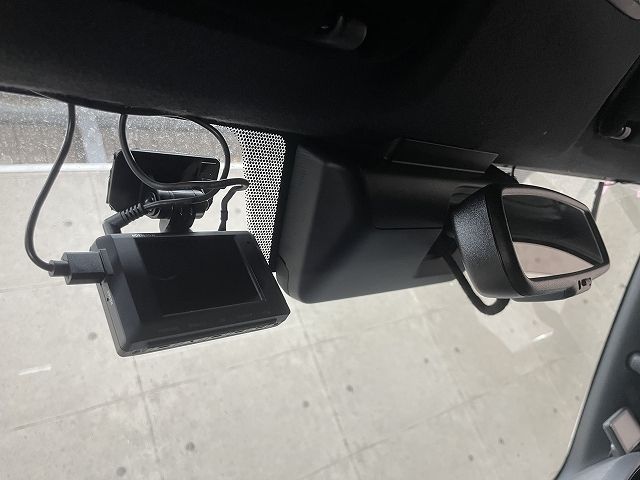 TOYOTA HIACE van 2WD 2018