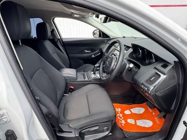 JAGUAR JAGUAR E-PACE 2019