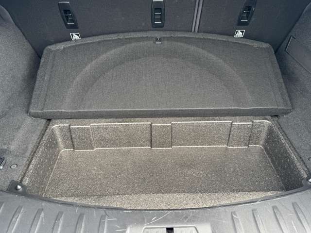 JAGUAR JAGUAR E-PACE 2019