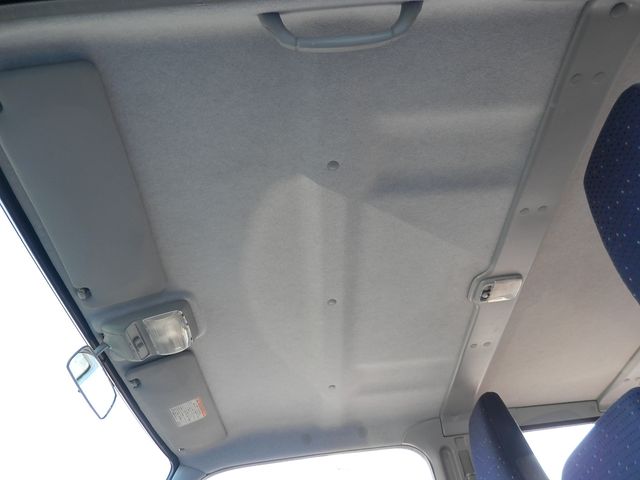 MITSUBISHI CANTER 2005