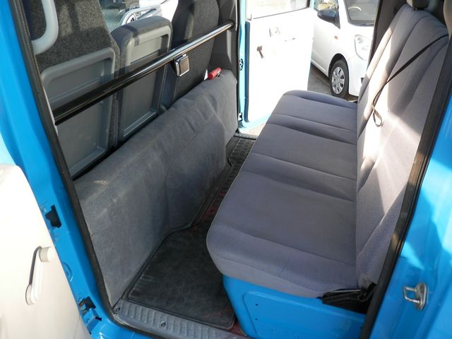 MITSUBISHI CANTER 2005