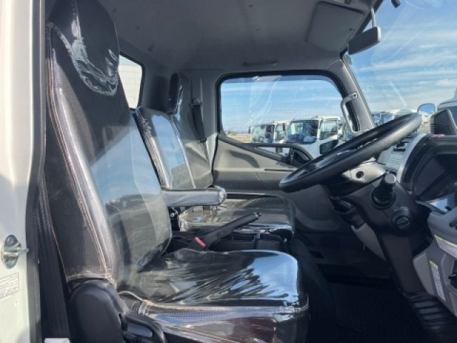 MITSUBISHI CANTER 2022