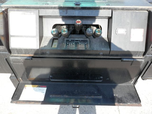 MITSUBISHI CANTER 2003