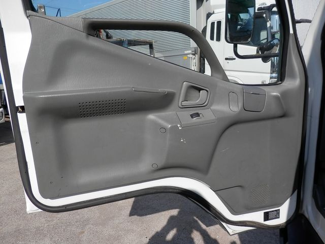 MITSUBISHI CANTER 2003