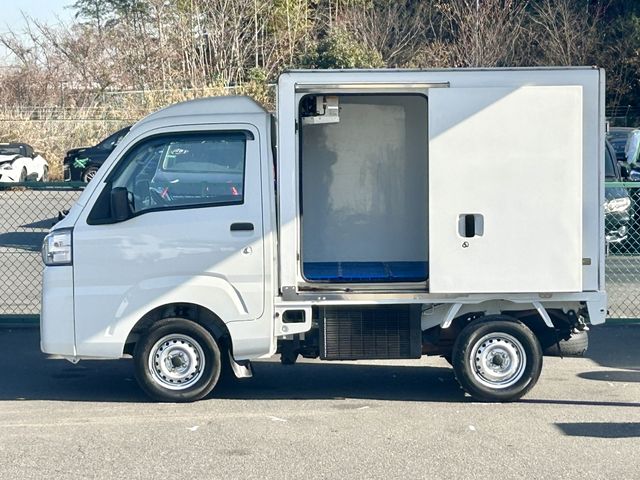 DAIHATSU HIJET truck 2021