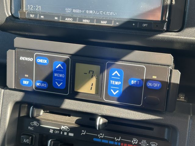 DAIHATSU HIJET truck 2021