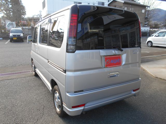 HONDA VAMOS 4WD 2009