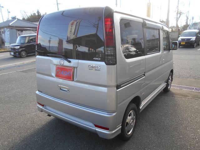 HONDA VAMOS 4WD 2009