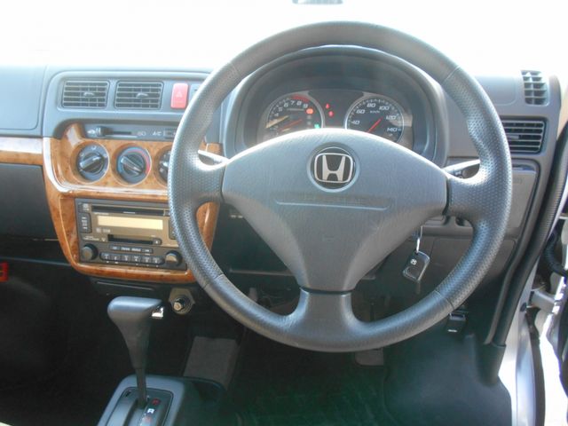 HONDA VAMOS 4WD 2009