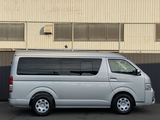 TOYOTA HIACE wagon 2018