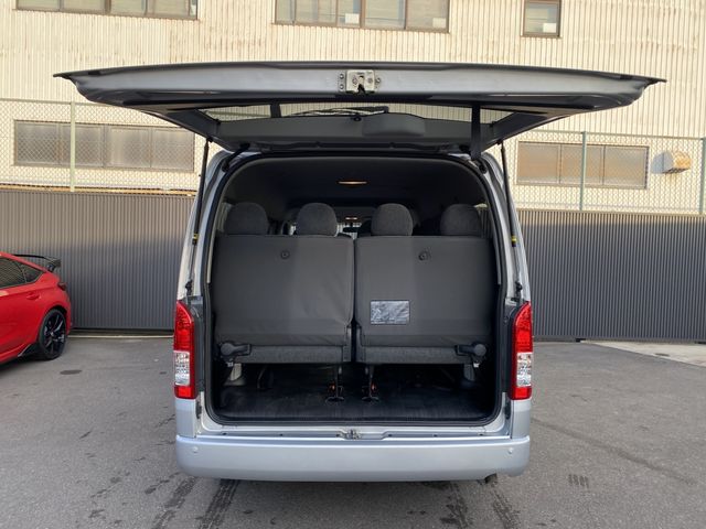 TOYOTA HIACE wagon 2018