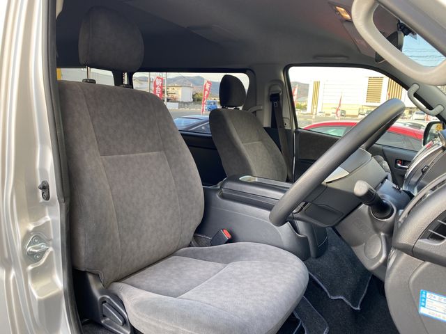 TOYOTA HIACE wagon 2018